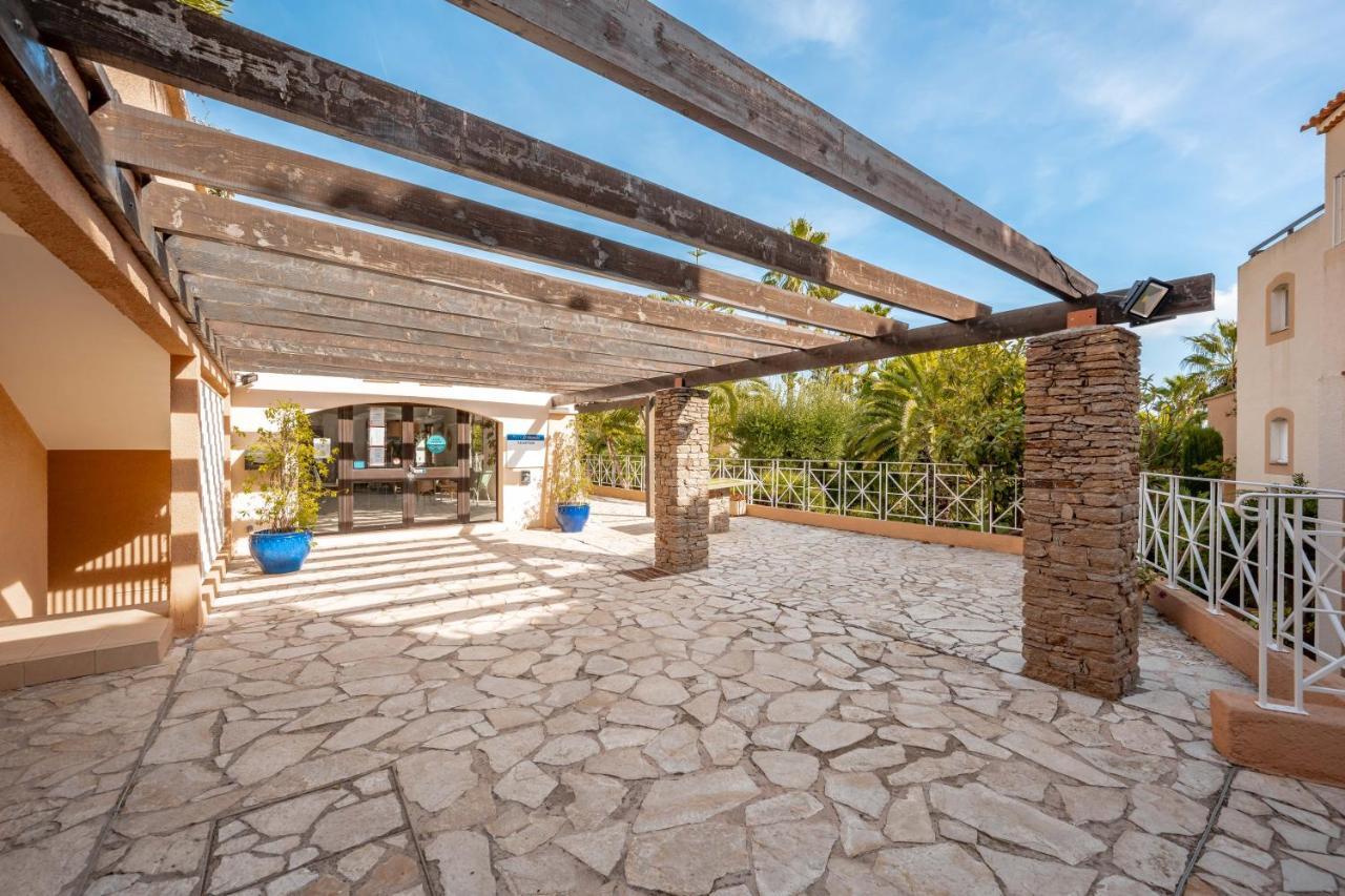 Residence Pierre & Vacances L'Anse De Pramousquier Le Lavandou Exterior photo
