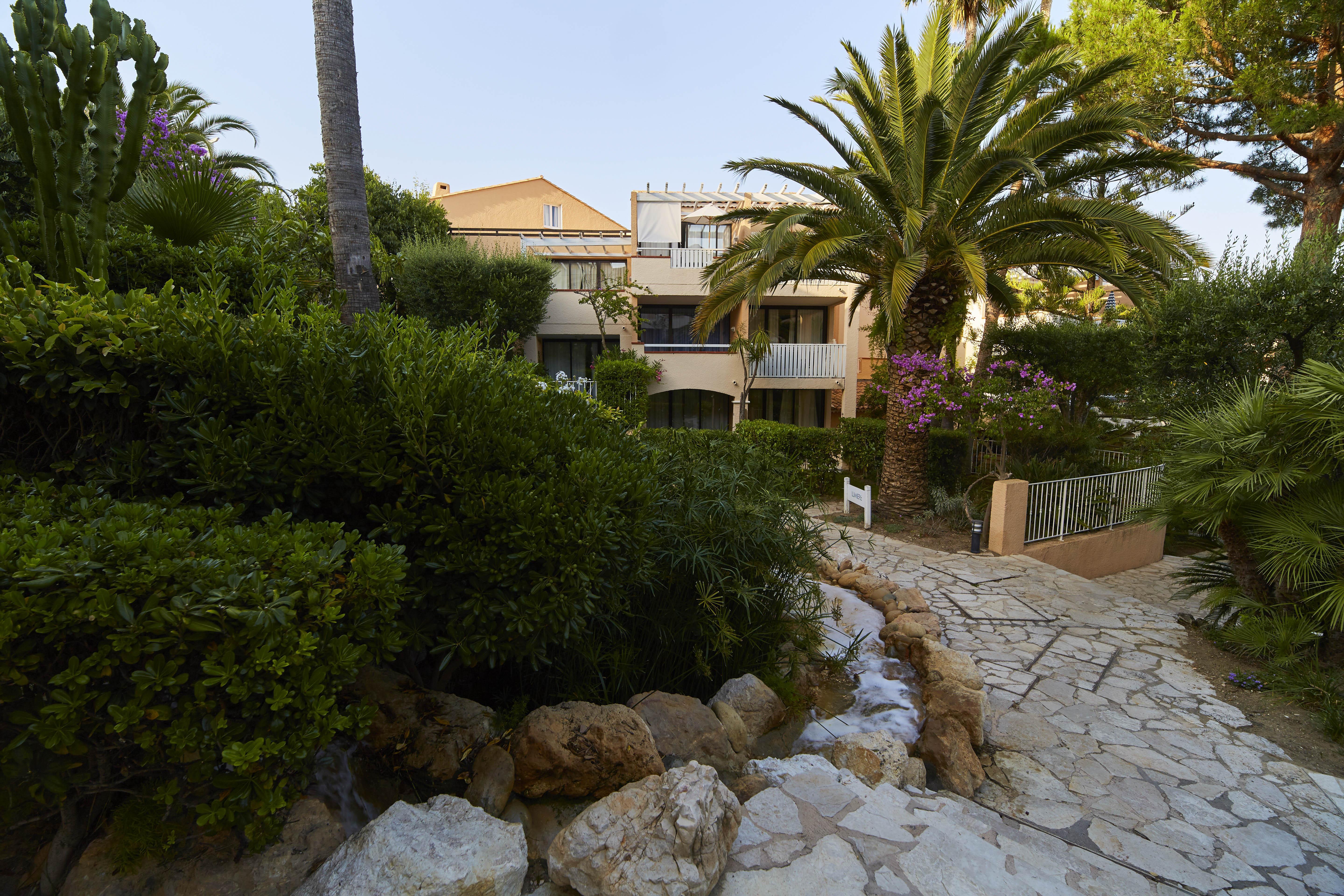Residence Pierre & Vacances L'Anse De Pramousquier Le Lavandou Exterior photo