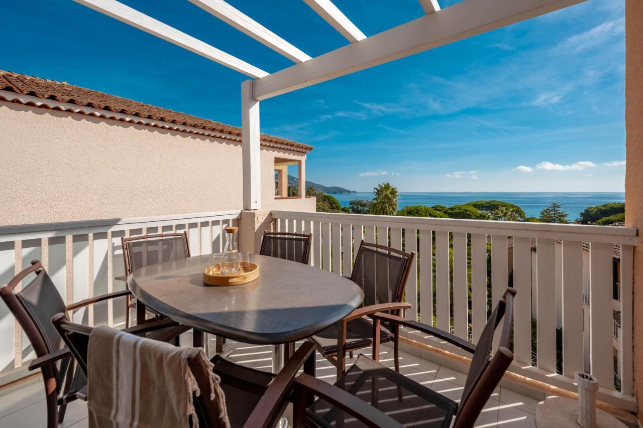 Residence Pierre & Vacances L'Anse De Pramousquier Le Lavandou Exterior photo